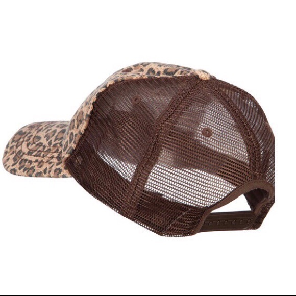 Leopard Print Mesh Cap - Picture 3 of 3